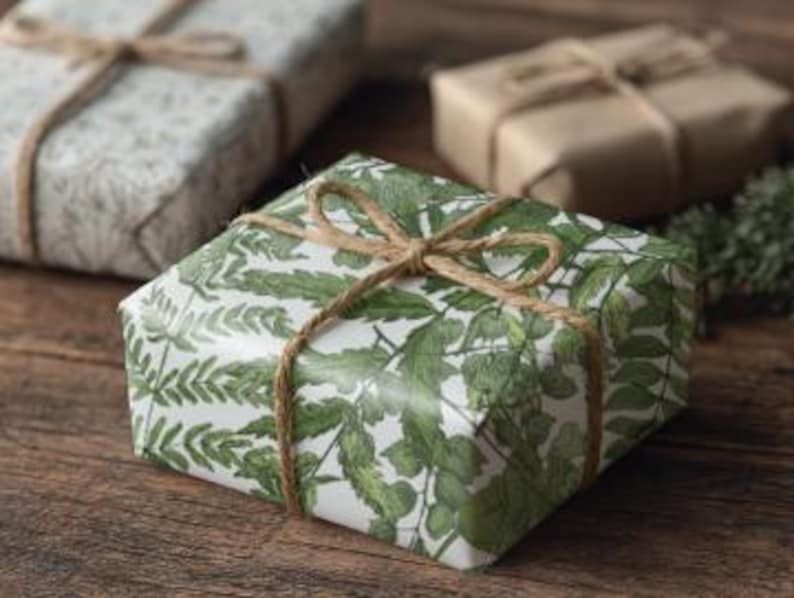 Forest Green Wrapping Paper Roll – Nature Fern Gloss Gift Wrap Sheet