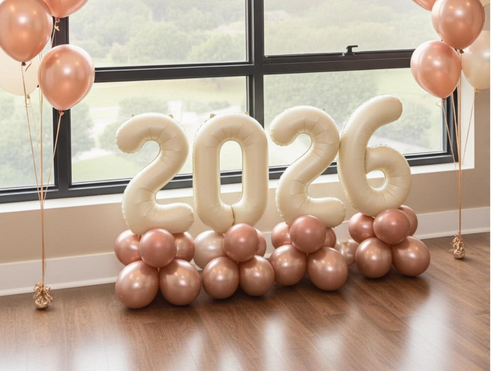 Set of 4 LARGE Balloon 2026 Graduation
